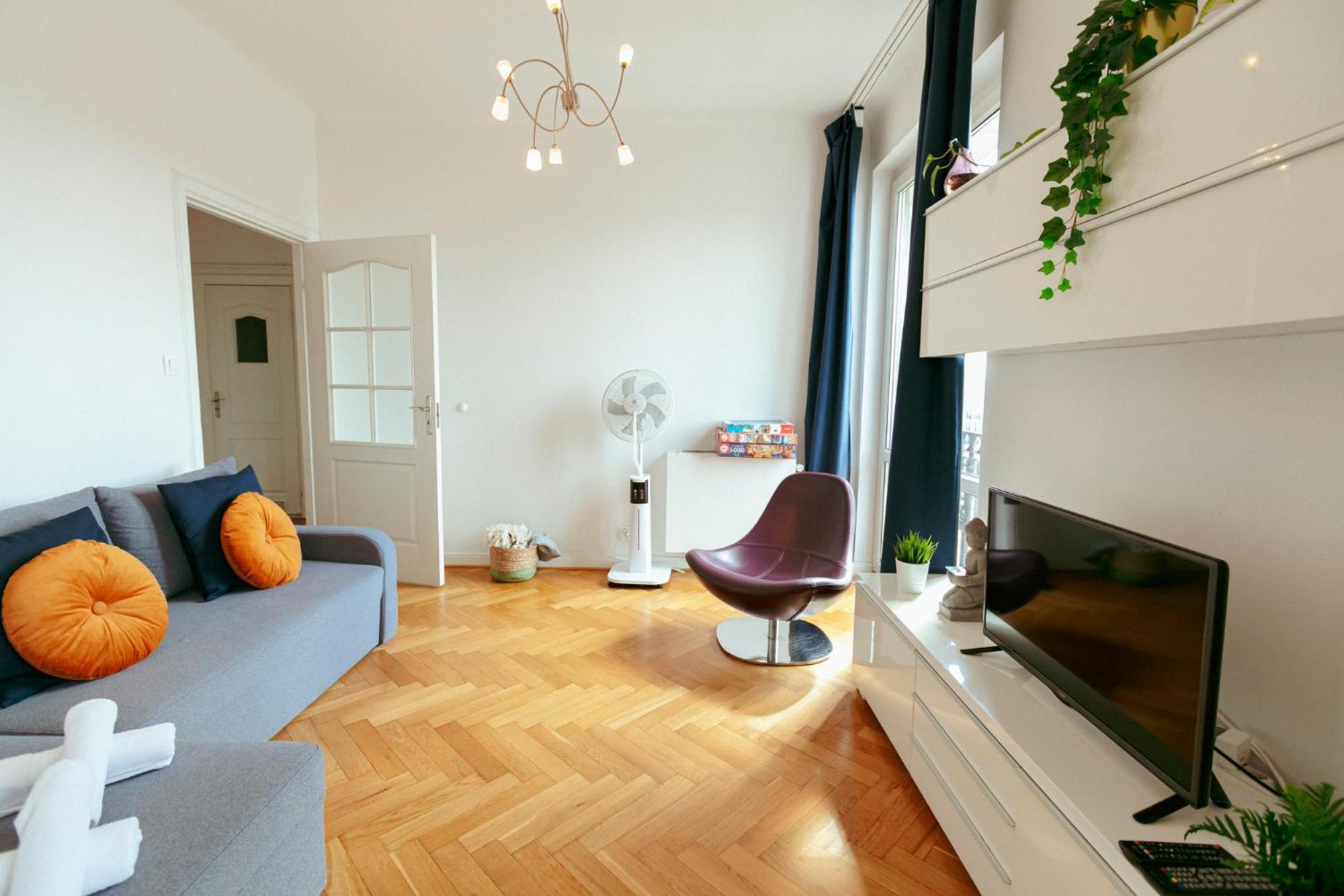 Plac Konstytucji 6 Grey - Bezplatny Garaz Podziemny - Free Parking - Dla 4 Osob Апартаменти *